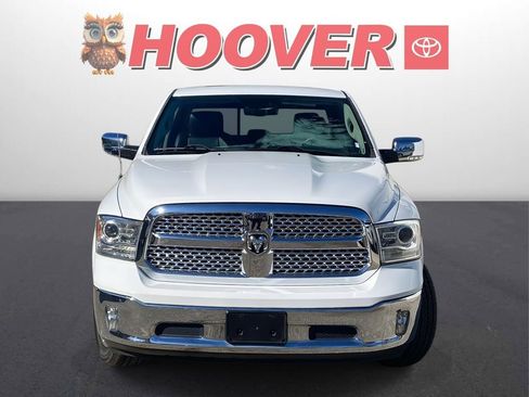 Used 2018 RAM 1500 Laramie image 8
