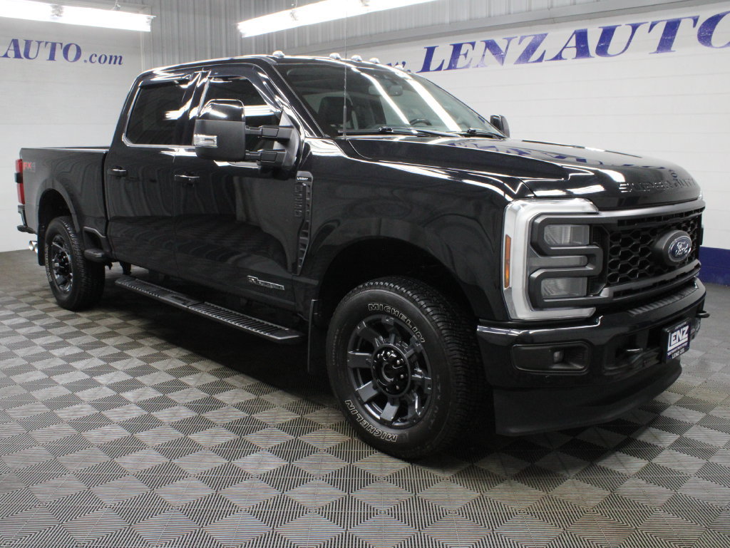 Used 2024 Ford F250 Lariat w/ Lariat Ultimate Package AWD/4WD image 3