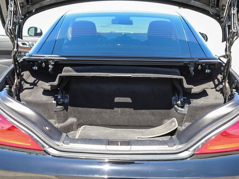 Used 2013 Mercedes-Benz SL 550 image 25