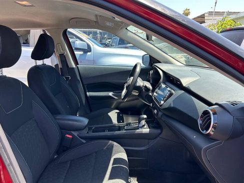Used 2021 Nissan Kicks SV FWD image 20