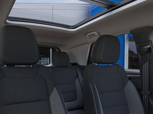 New 2026 Chevrolet TrailBlazer LT w/ Convenience Package FWD image 24