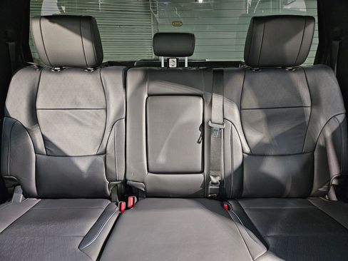 Used 2024 Toyota Tundra Platinum AWD/4WD image 13