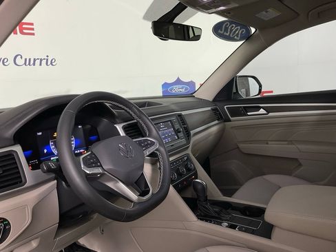 Used 2022 Volkswagen Atlas SE FWD image 11