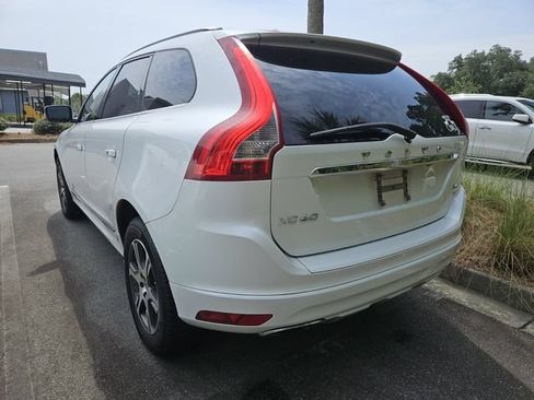 Used 2015 Volvo XC60 T6 Premier Plus AWD/4WD image 10