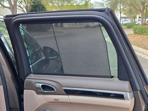 Used 2013 Porsche Cayenne Diesel image 99