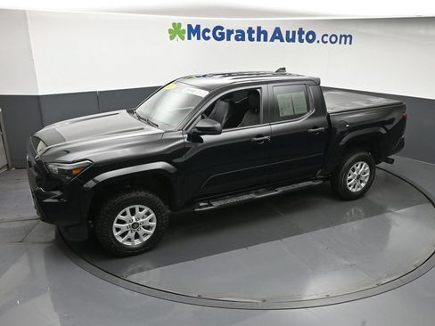 Used 2024 Toyota Tacoma SR RWD image 22