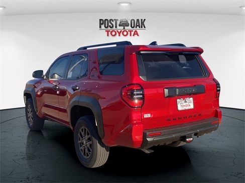 New 2025 Toyota 4Runner SR5 image 5