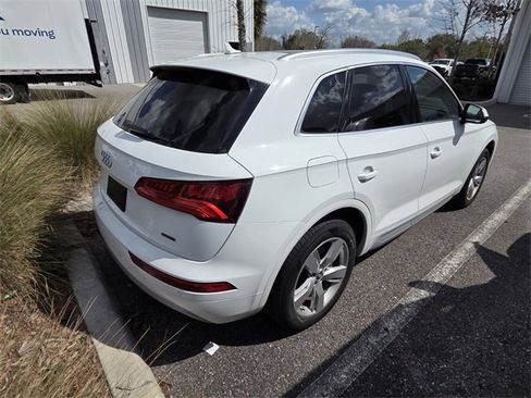 Used 2019 Audi Q5 2.0T Premium Plus w/ Premium Plus Package image 8