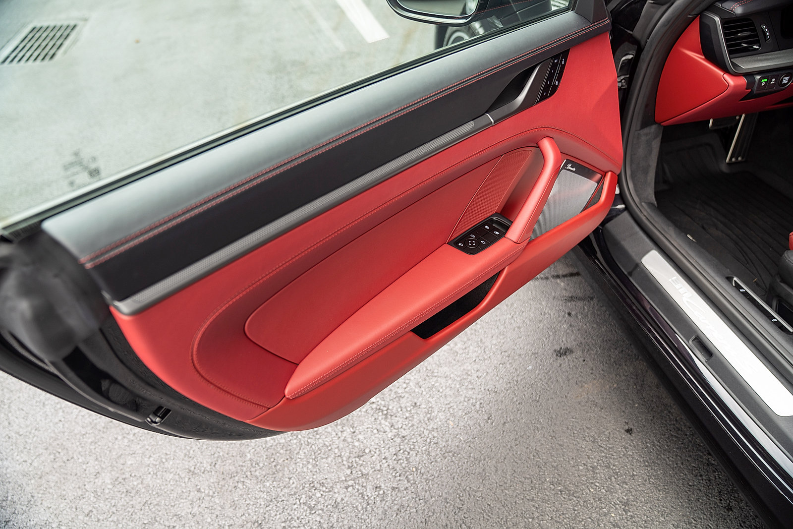 Used 2026 Porsche 911 Carrera S RWD image 17
