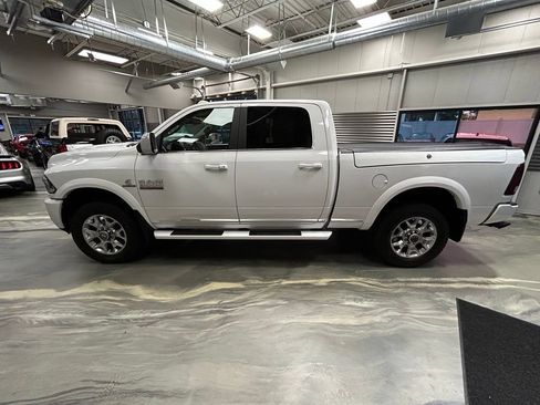 Used 2018 RAM 3500 Laramie Longhorn AWD/4WD image 37
