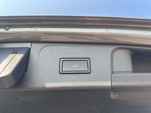 New 2026 Volkswagen Atlas Peak Edition image 34