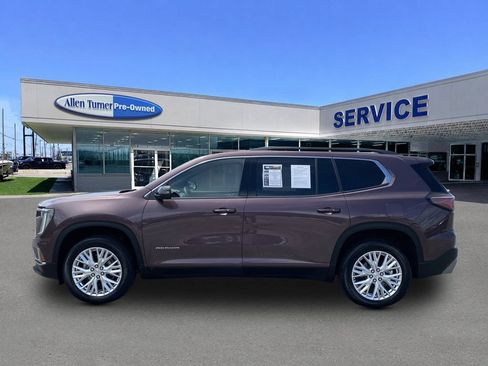 Used 2024 GMC Acadia Elevation FWD image 5