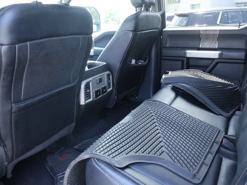 Used 2019 Ford F250 Lariat w/ Lariat Ultimate Package AWD/4WD image 14