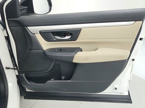 Used 2018 Honda CR-V LX image 28
