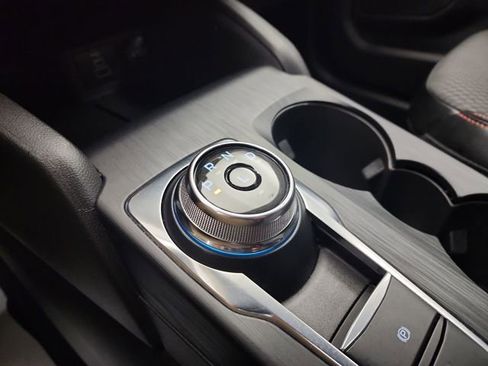 Used 2024 Ford Escape ST-Line image 29