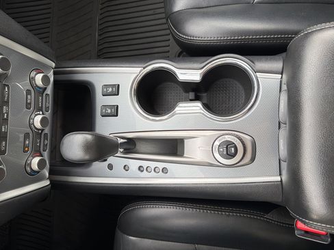 Used 2017 Nissan Pathfinder SL image 44