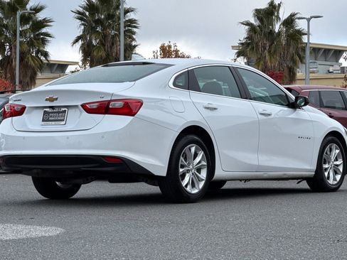 Used 2024 Chevrolet Malibu LT image 4