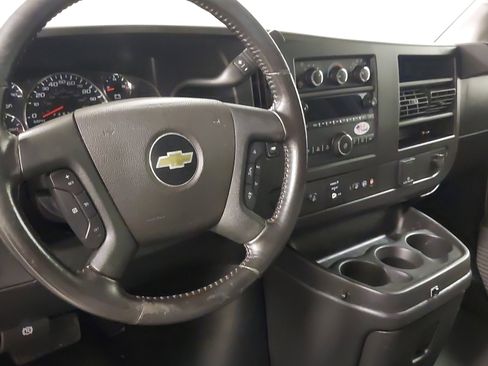 Used 2020 Chevrolet Express 2500 w/ Driver Convenience Package image 17