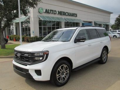 Used 2025 Ford Expedition Active
