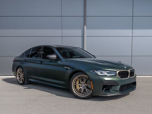 Used 2022 BMW M5 CS image 4