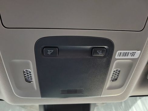 Used 2024 Toyota Camry SE FWD image 22