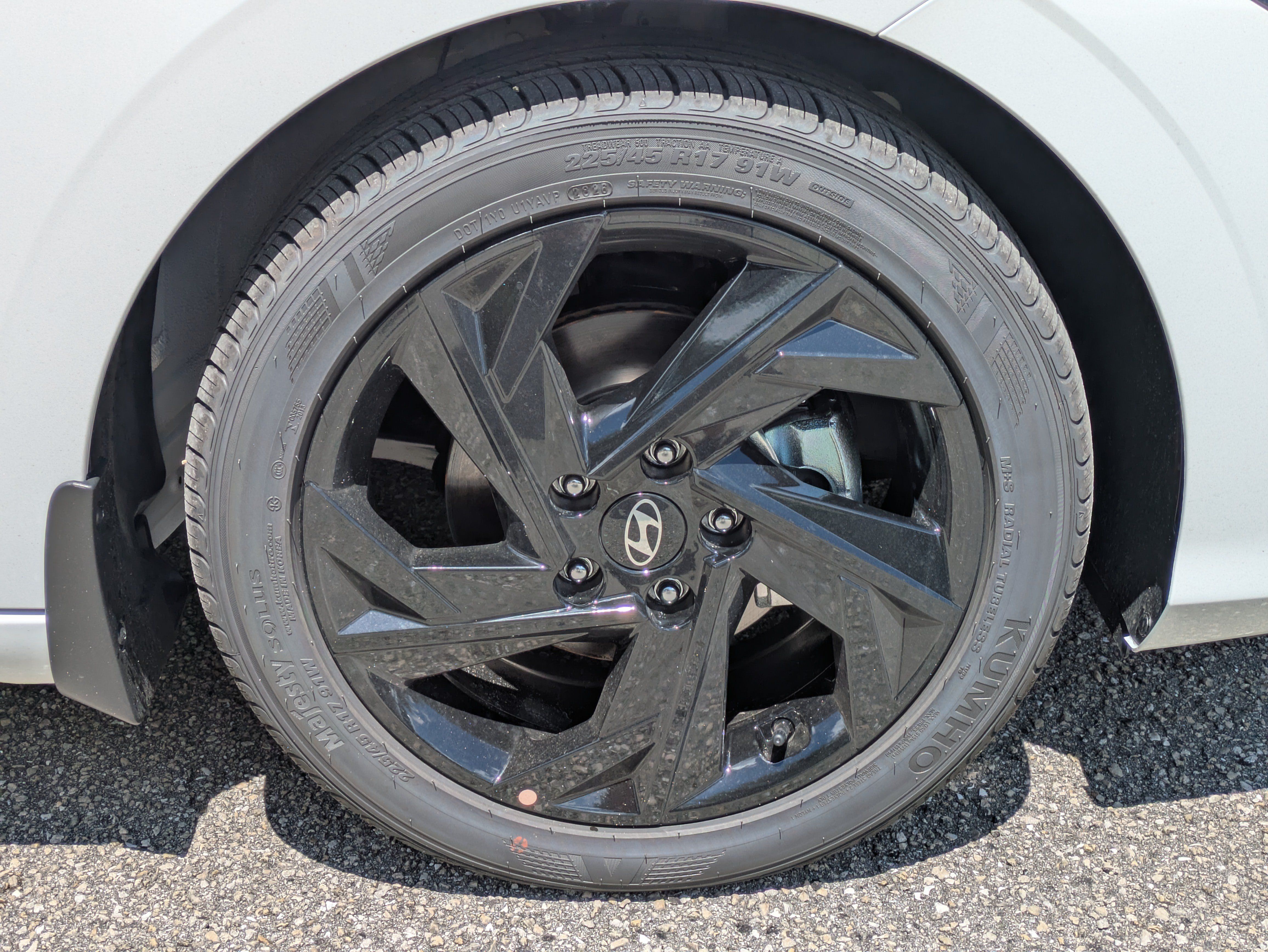 New 2026 Hyundai Elantra SEL Sport FWD image 11