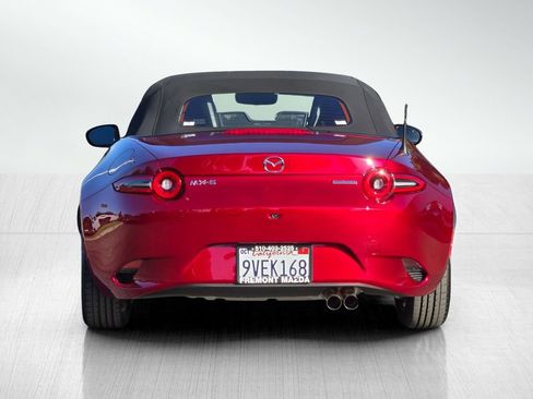 Certified 2025 MAZDA MX-5 Miata Sport RWD image 6