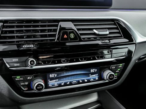 Used 2021 BMW M5 w/ Competition Package image 36