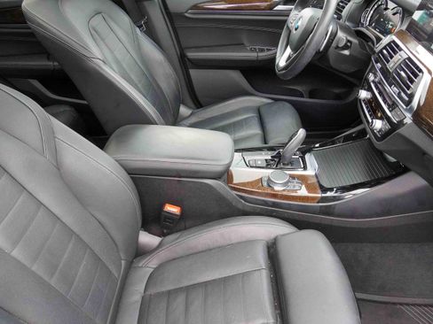 Used 2018 BMW X3 xDrive30i image 12