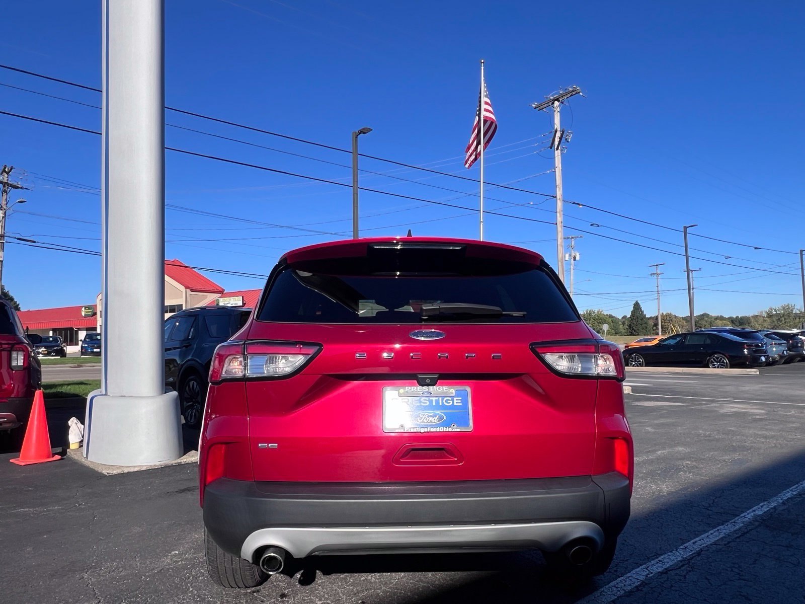 Used 2022 Ford Escape SE w/ Convenience Package FWD image 6