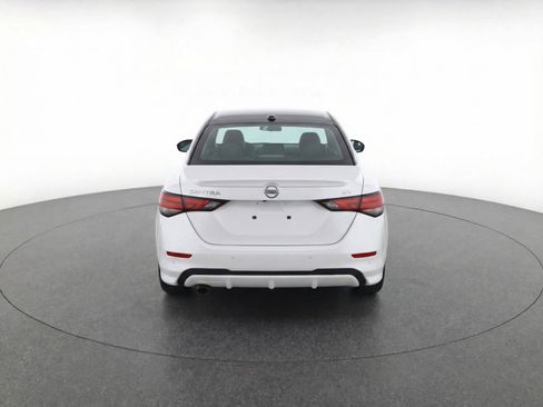 Used 2024 Nissan Altima 2.5 SV image 7