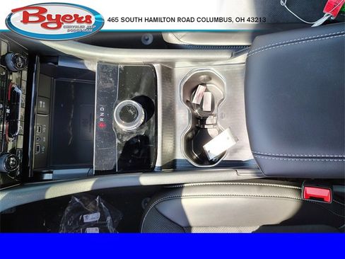 New 2025 Jeep Grand Cherokee Altitude image 24