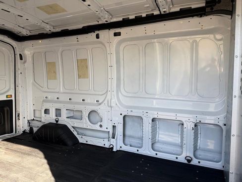 Used 2016 Ford Transit 350 148 Medium Roof image 20