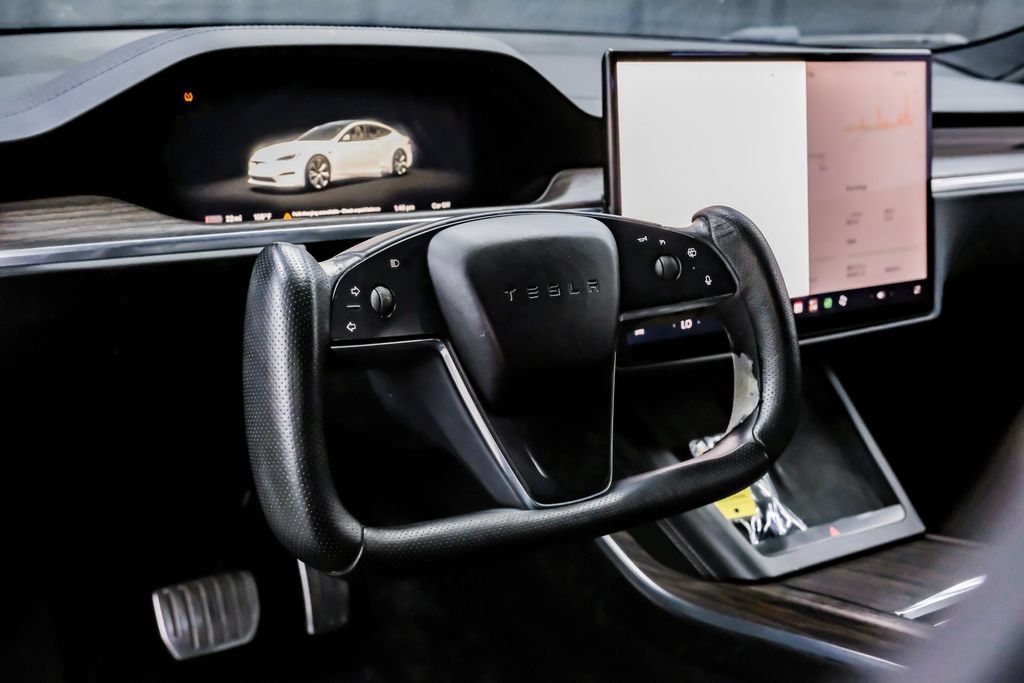 Used 2022 Tesla Model S AWD/4WD image 23