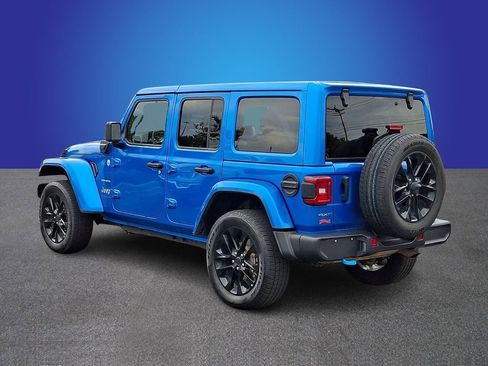 Used 2024 Jeep Wrangler Unlimited Sahara AWD/4WD image 6