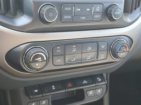 Certified 2016 Chevrolet Colorado Z71 AWD/4WD image 25