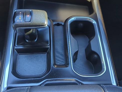 Used 2022 Chevrolet Silverado 1500 LT Trail Boss image 10