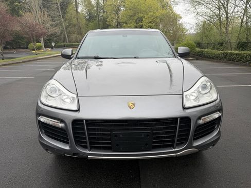 Used 2008 Porsche Cayenne Turbo image 2