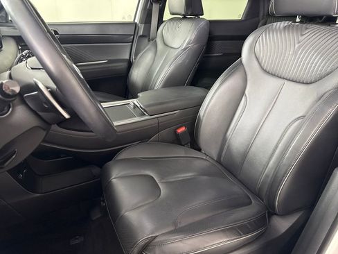 Used 2024 Hyundai Palisade Calligraphy image 13