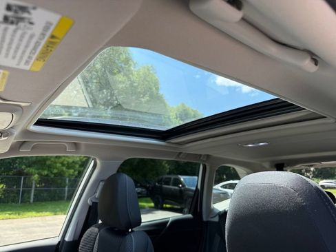 Certified 2024 Subaru Forester Premium AWD/4WD image 16