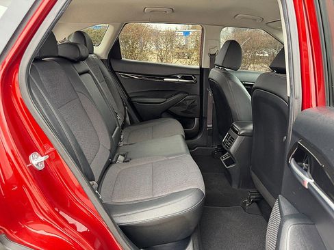 Used 2024 Kia Seltos S image 31