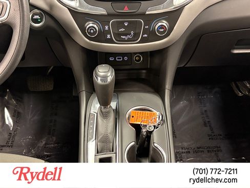 Used 2019 Chevrolet Equinox LS image 15