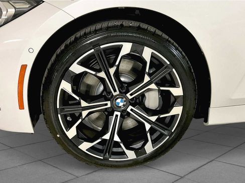 Used 2025 BMW 330i 330i w/ Convenience Package image 11