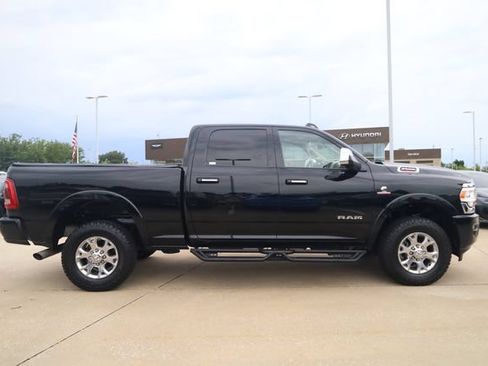Used 2022 RAM 2500 Laramie AWD/4WD image 5