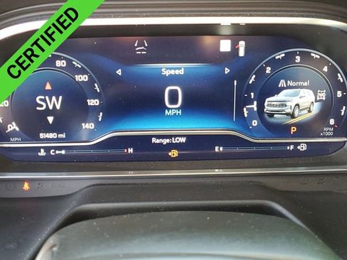 Certified 2022 Chevrolet Suburban Premier w/ Premium Package image 12