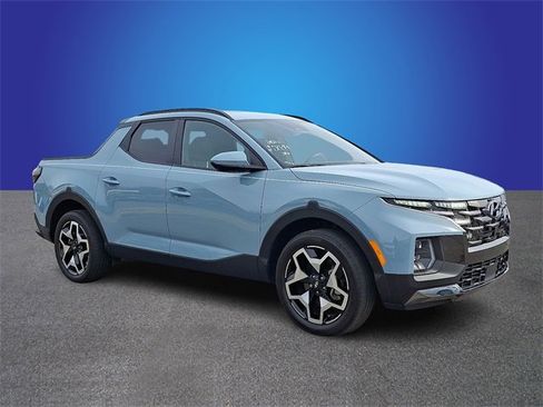 Used 2023 Hyundai Santa Cruz Limited image 3