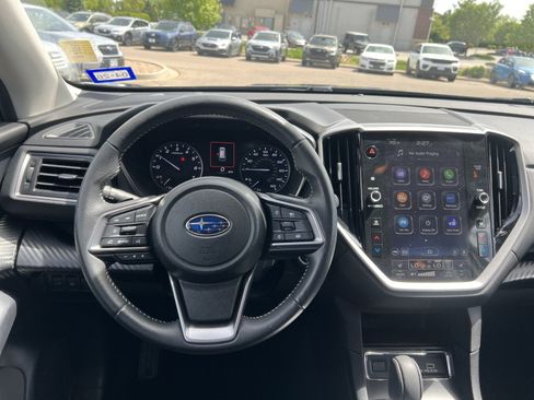 Used 2023 Subaru Ascent Premium w/ Convenience Package AWD/4WD image 2