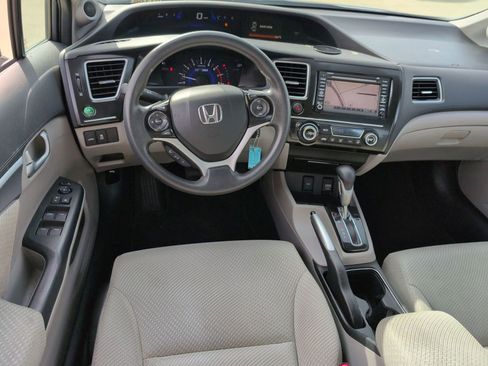 Used 2013 Honda Civic Hybrid image 14