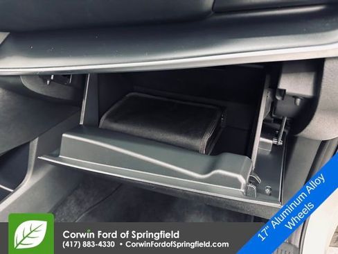 Used 2021 Nissan Rogue S image 9