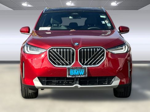 Used 2025 BMW X3 xDrive30i w/ Premium Package image 6